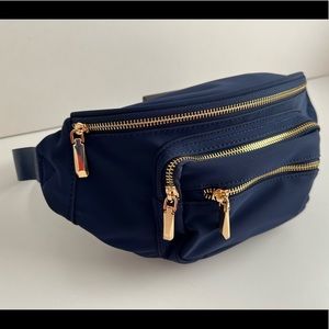 NWT Zorfin Waterproof Nylon Navy Crossbody/Waist Bag